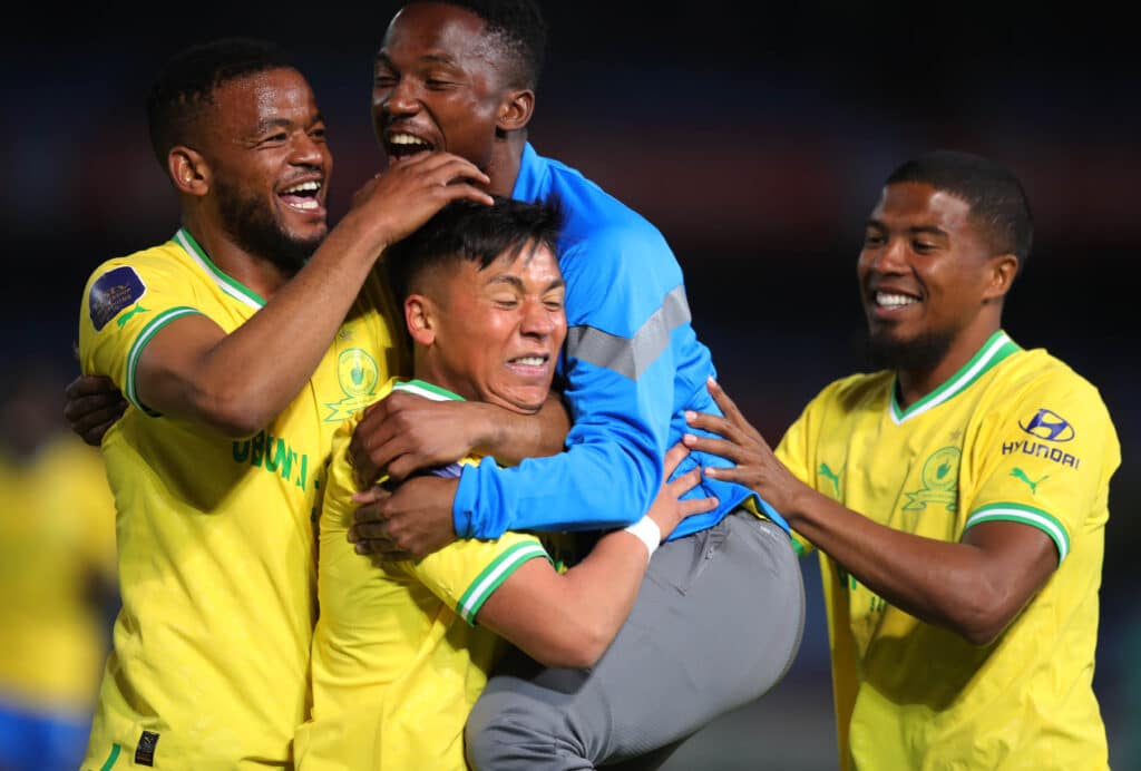 Marcelo Allende - Salary, stats, net worth, cars 4 Marcelo Allende of Mamelodi Sundowns celebrates goal with teammates