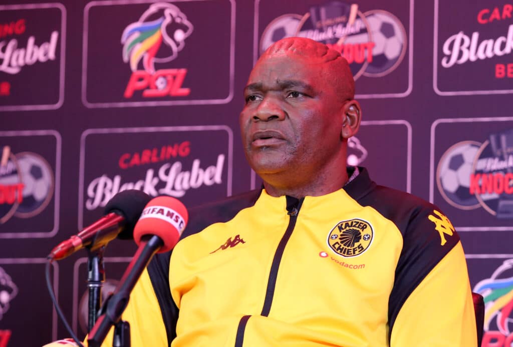 New man in charge as Kaizer Chiefs fire Molefi Ntseki, Arthur Zwane handed new Amakhosi role 2 What next for Molefi Ntseki after Kaizer Chiefs sack?