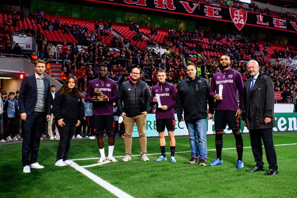 Victor Boniface honoured AGAIN at the BayArena 1 victor boniface honoured at the BayArena